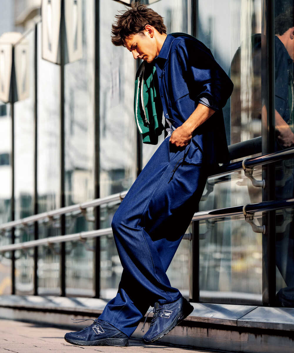 『Safari』別注"1906R"スニーカー