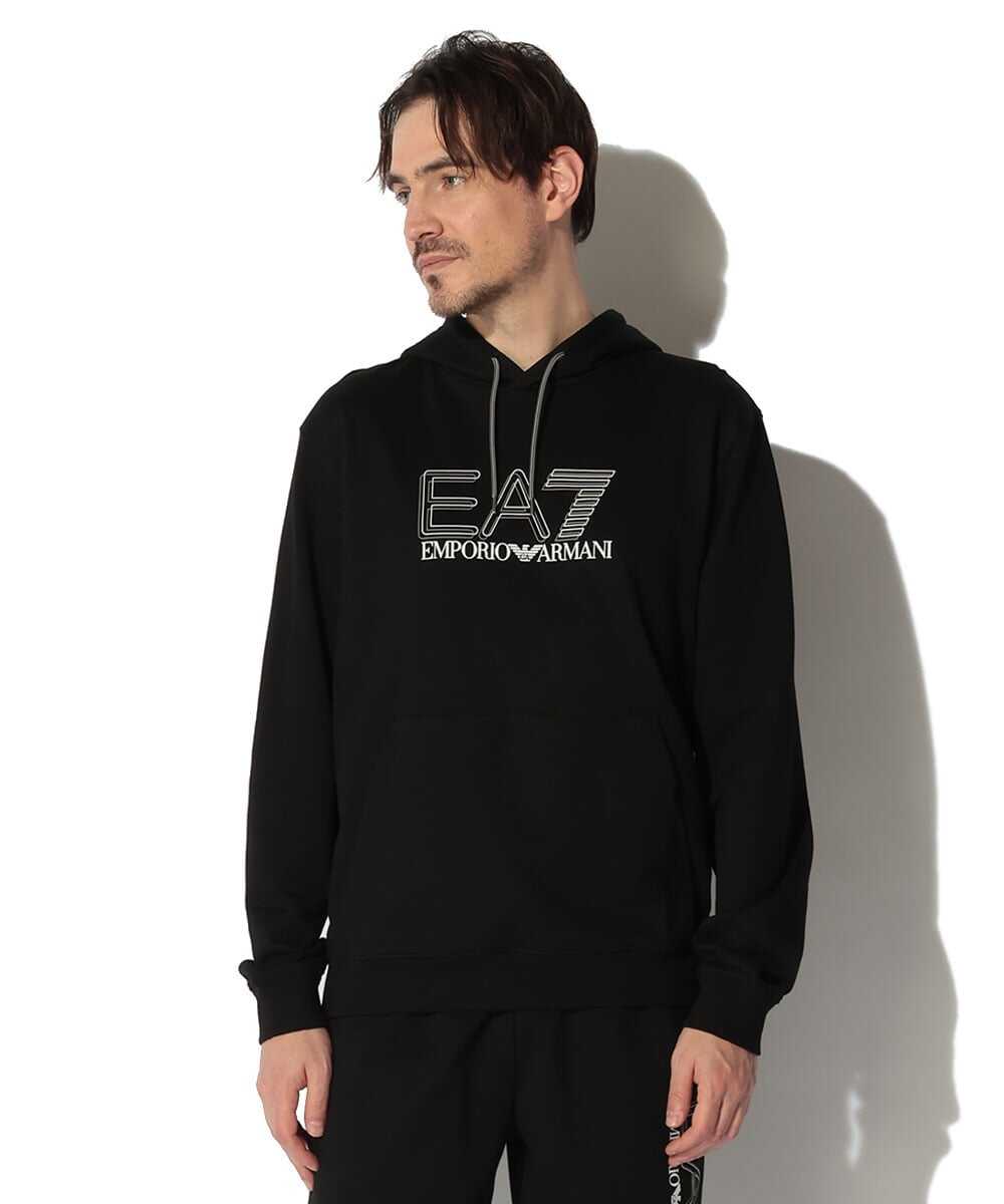 ロゴ入り プルオーバーフーディー