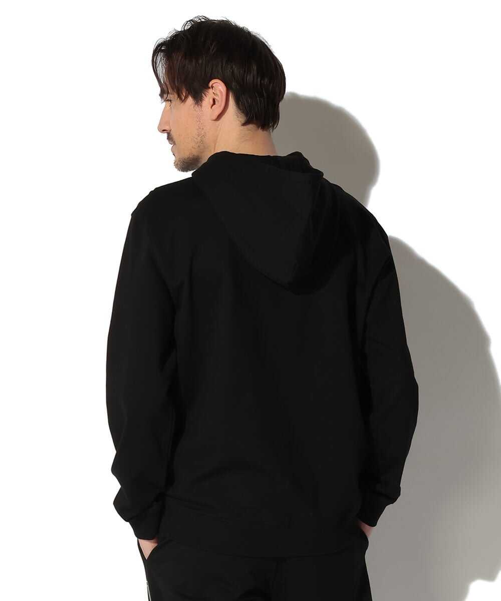 ロゴ入り プルオーバーフーディー