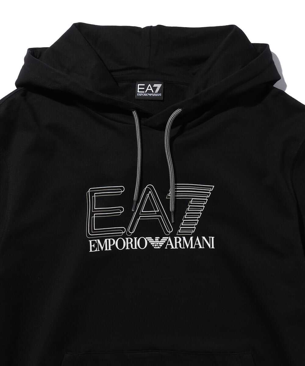 ロゴ入り プルオーバーフーディー