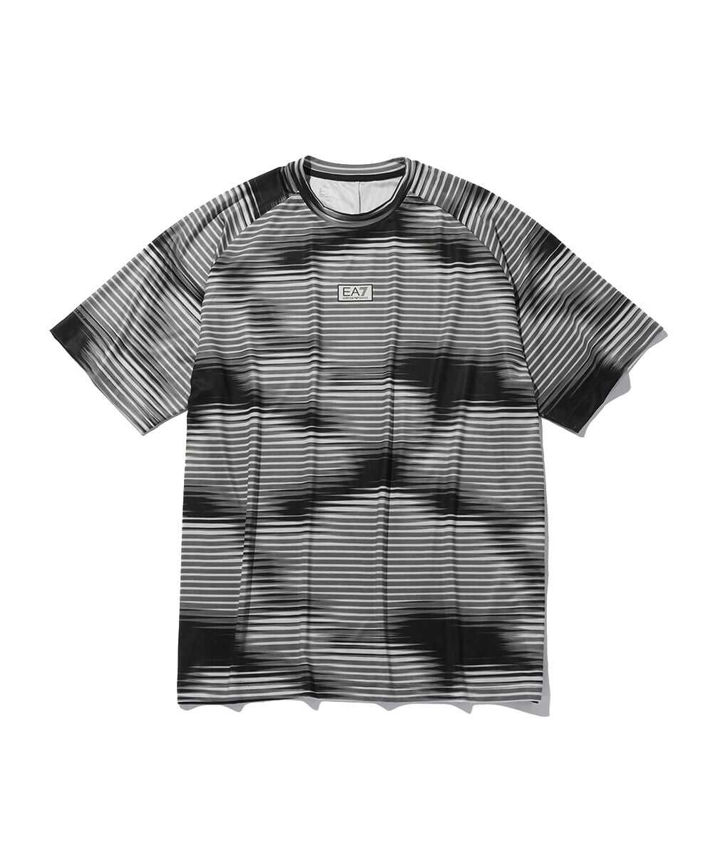 テクニカルファブリック グラフィックTシャツ