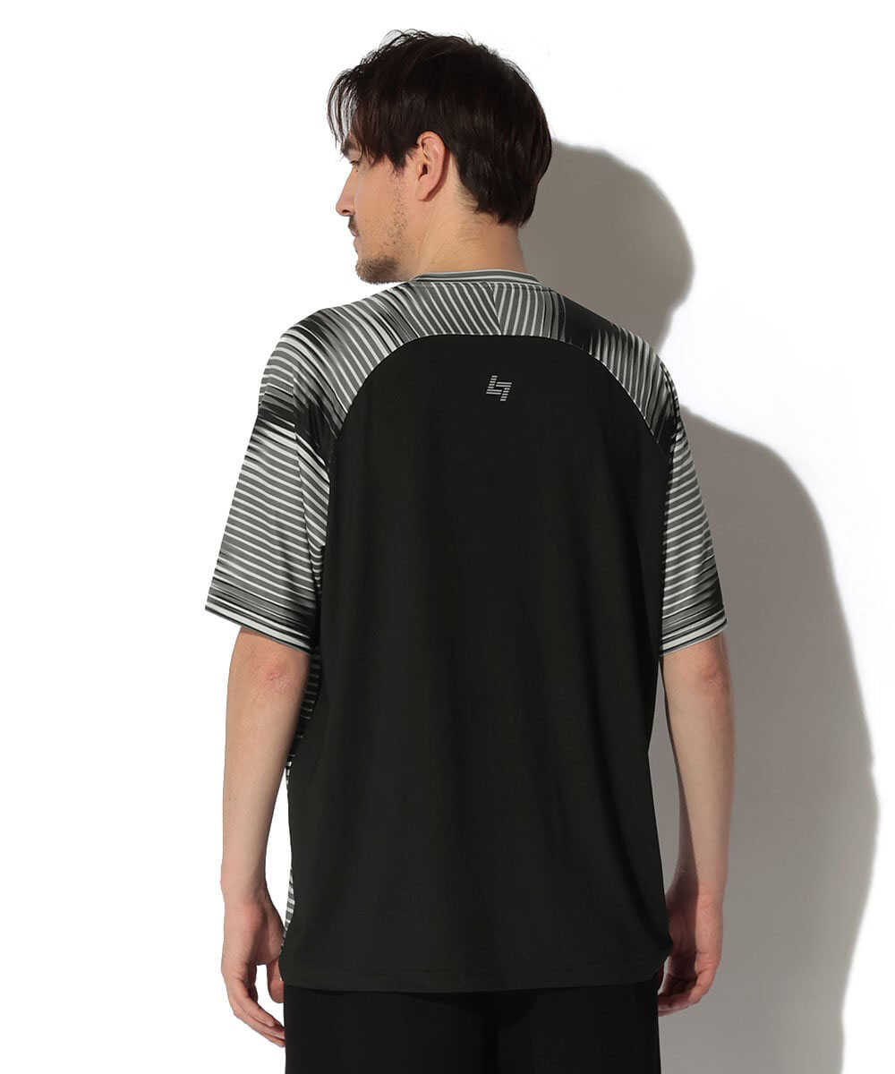 テクニカルファブリック グラフィックTシャツ