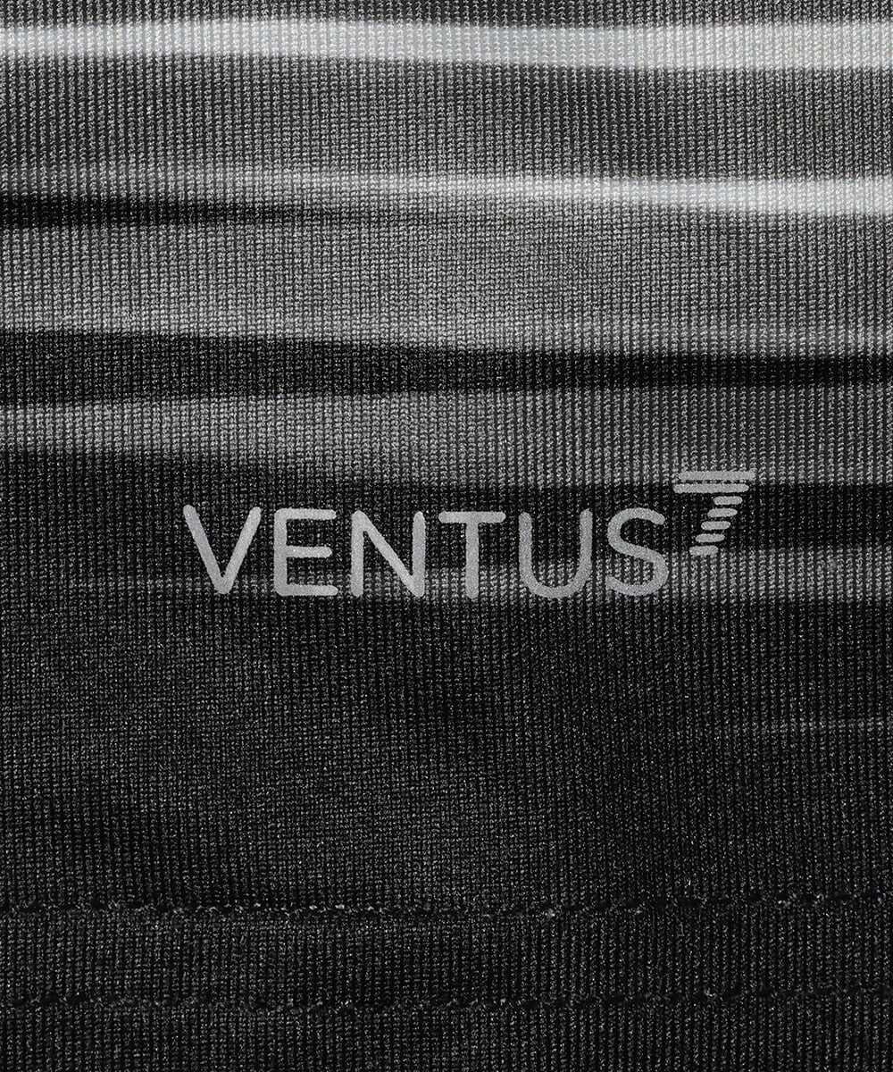 テクニカルファブリック グラフィックTシャツ