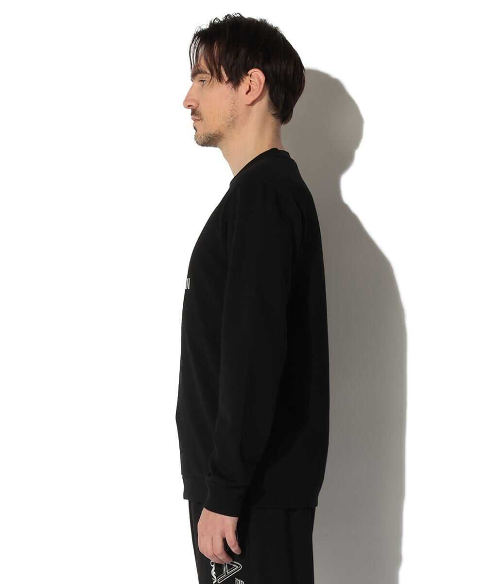 ブランドロゴ入り モノトーン スウェットシャツ