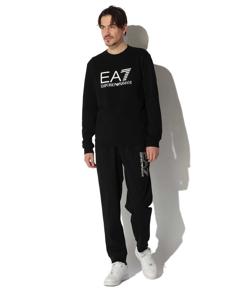 ブランドロゴ入り モノトーン スウェットシャツ