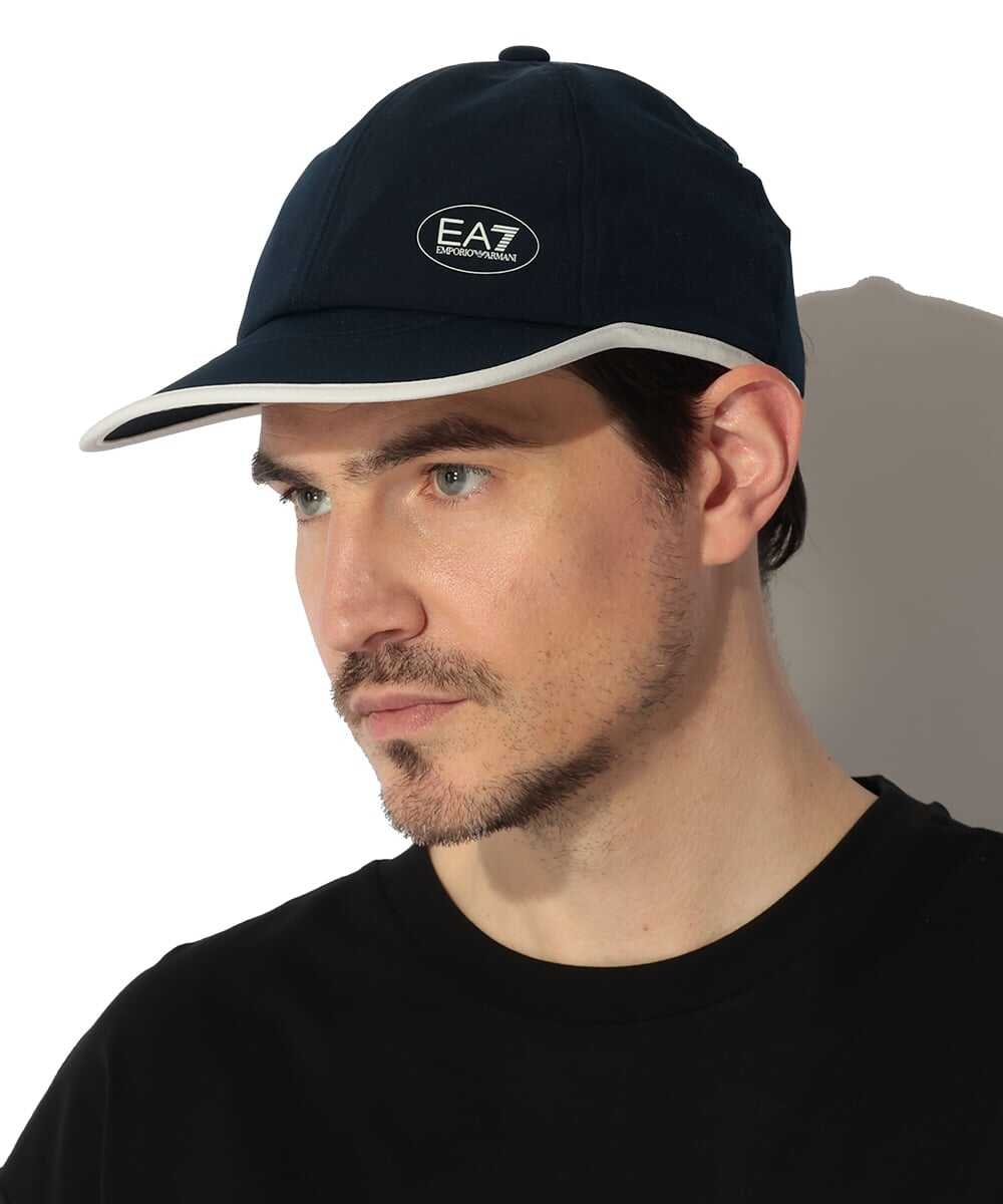 白トリミング入り ベースボールキャップ