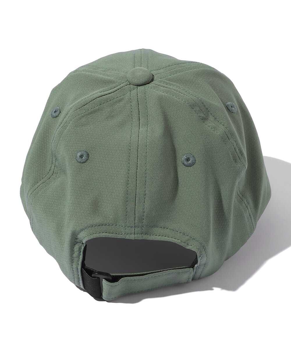 テクニカルファブリック ロゴ入りキャップ