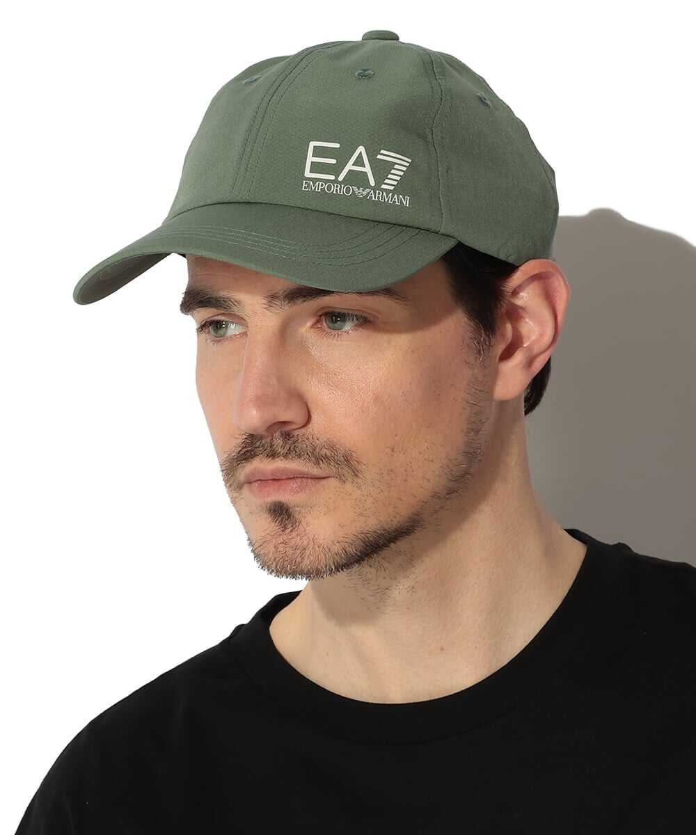 テクニカルファブリック ロゴ入りキャップ