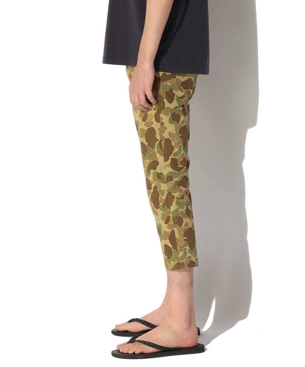 8分丈 カモ柄 チノパンツ