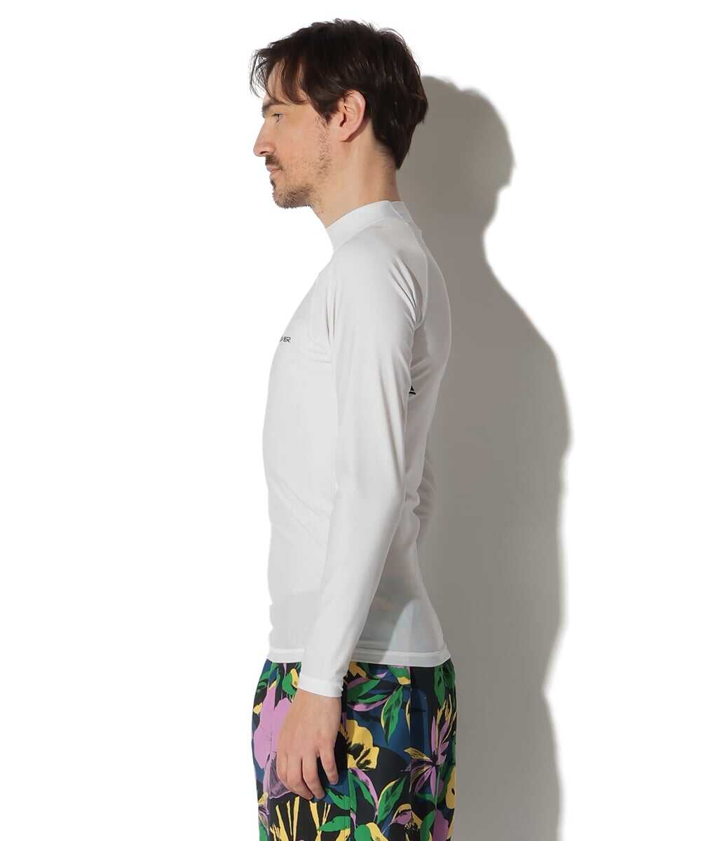 速乾 ハイネック型ラッシュガード