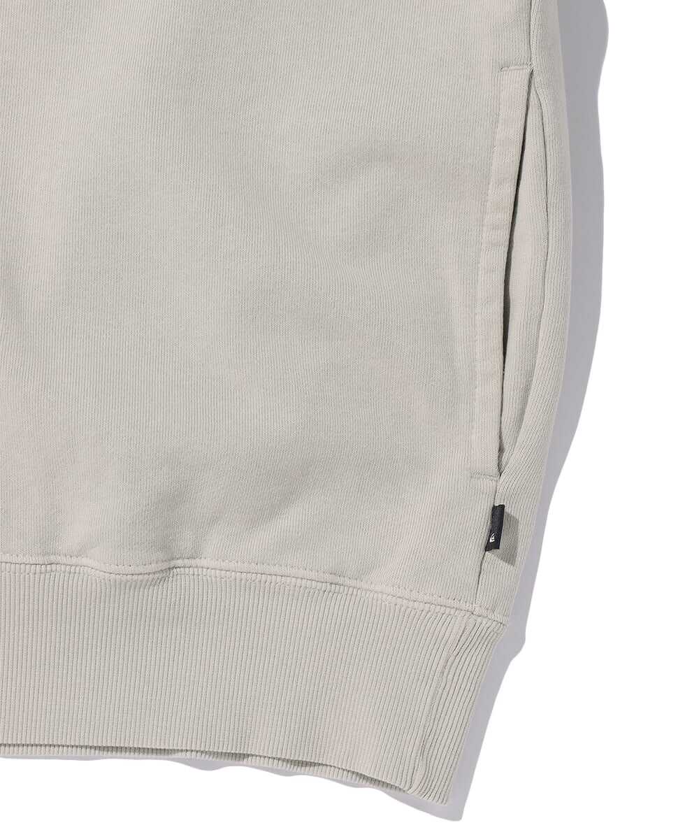 プルオーバーパーカ