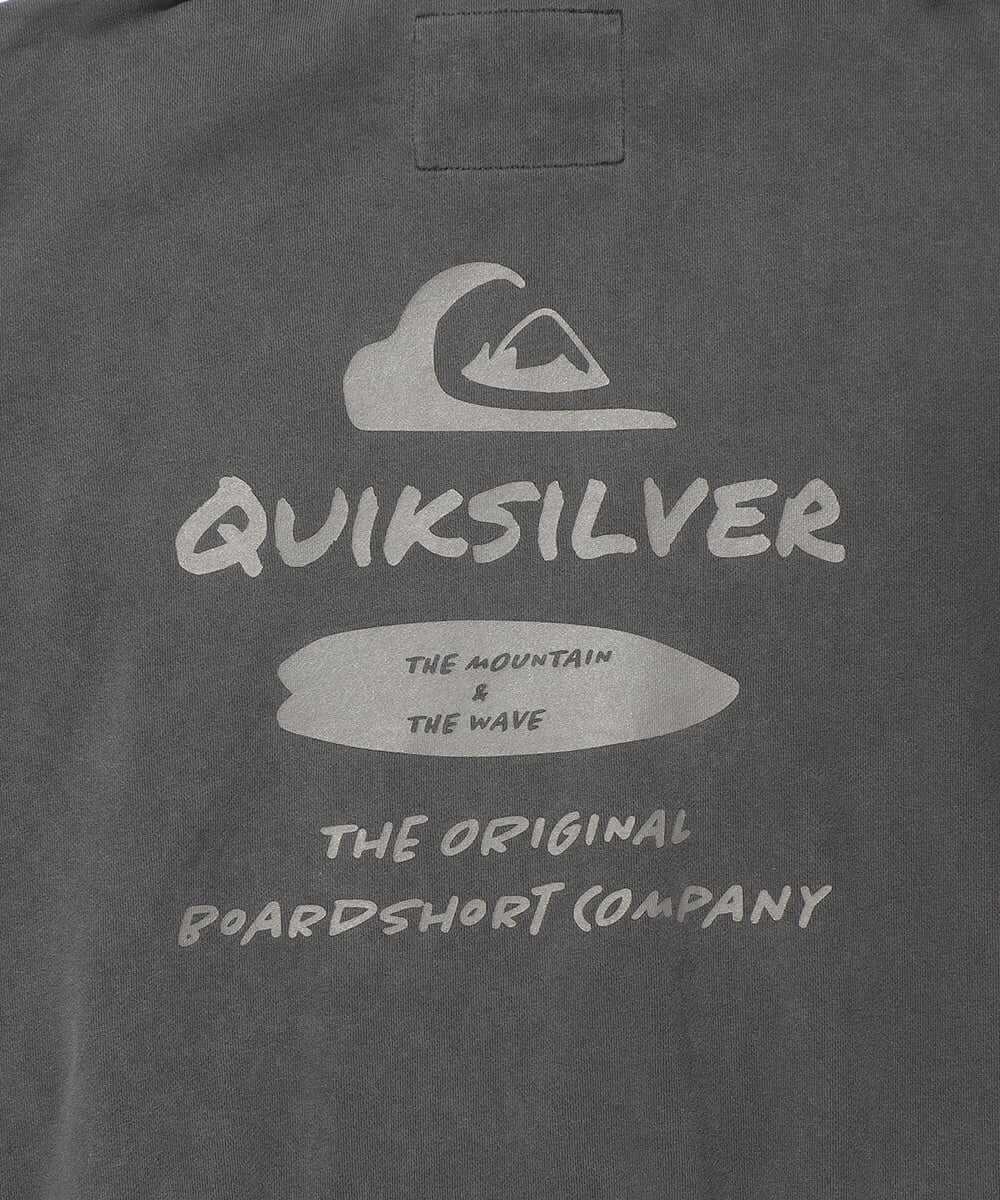 プルオーバーパーカ