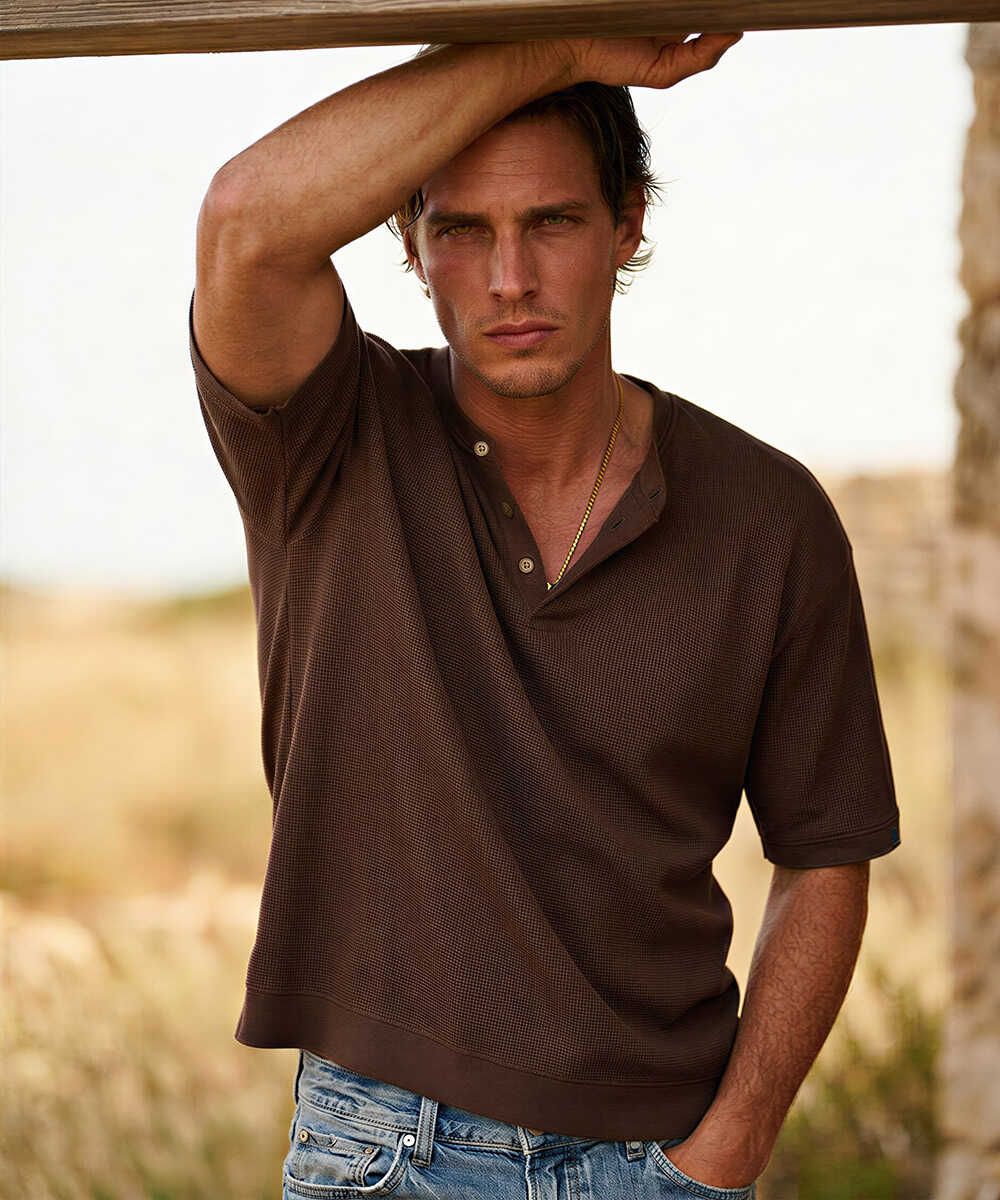 限定 ヘンリーネック ニットTシャツ