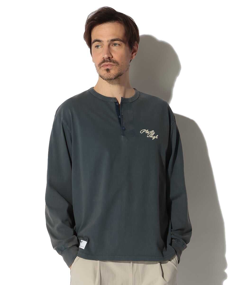 刺繍入り ヘンリーネックロンT