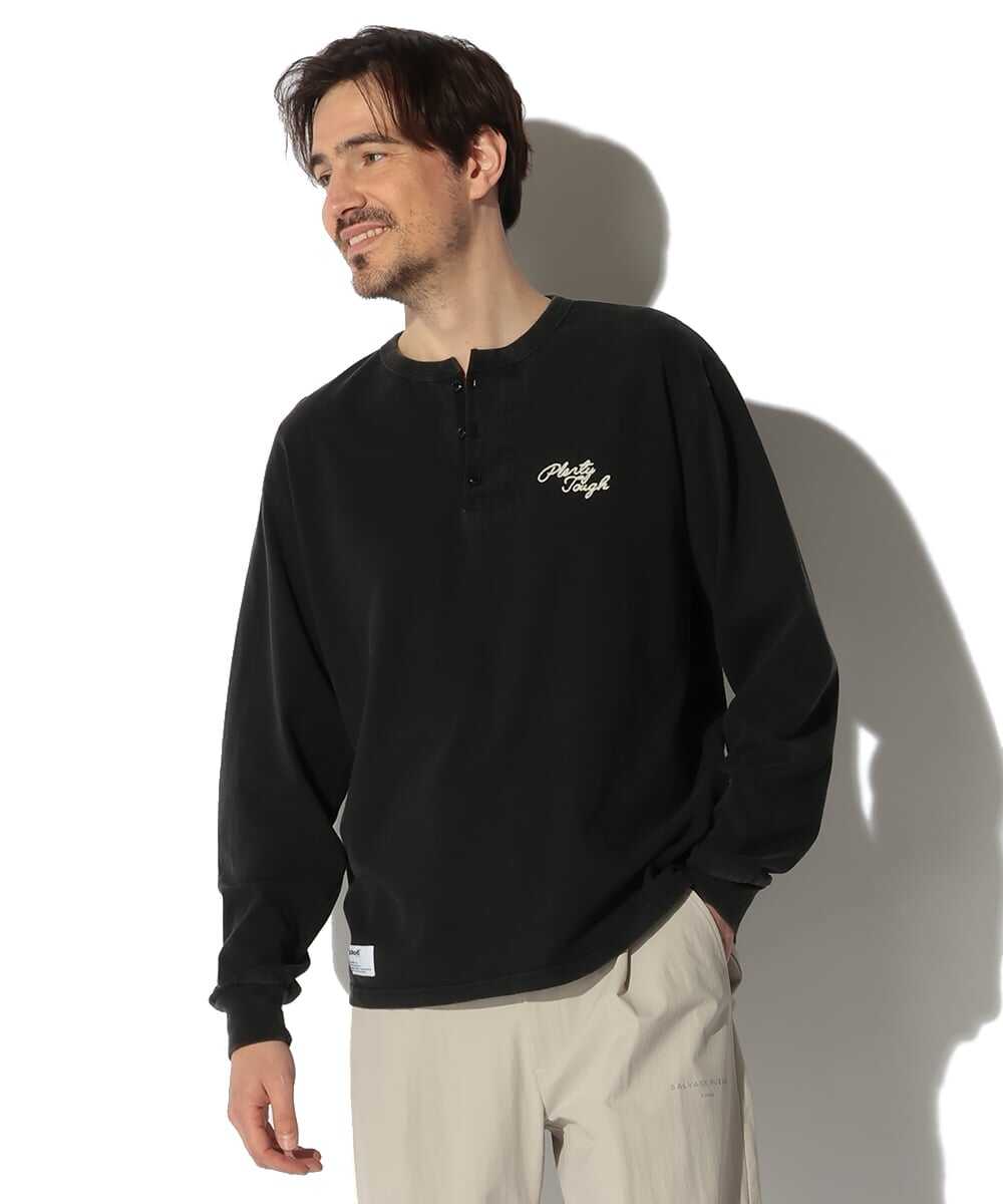 刺繍入り ヘンリーネックロンT