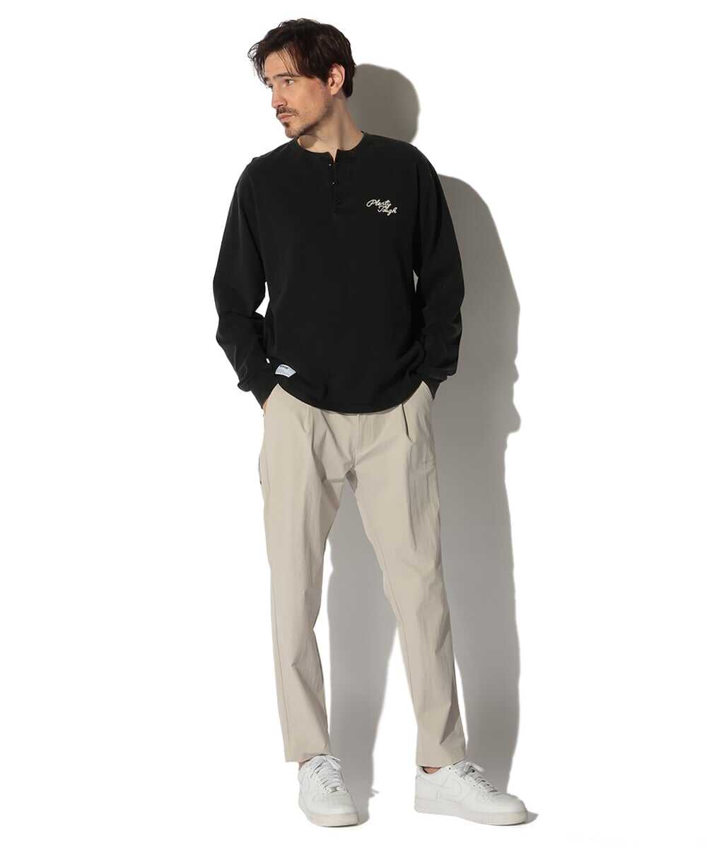 刺繍入り ヘンリーネックロンT