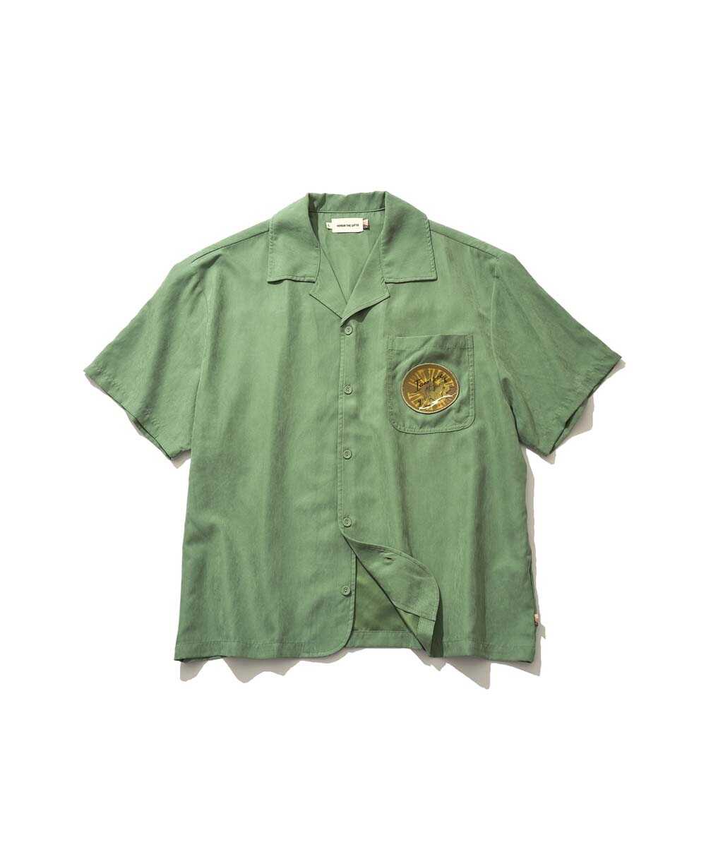 オープンカラー 半袖シャツ