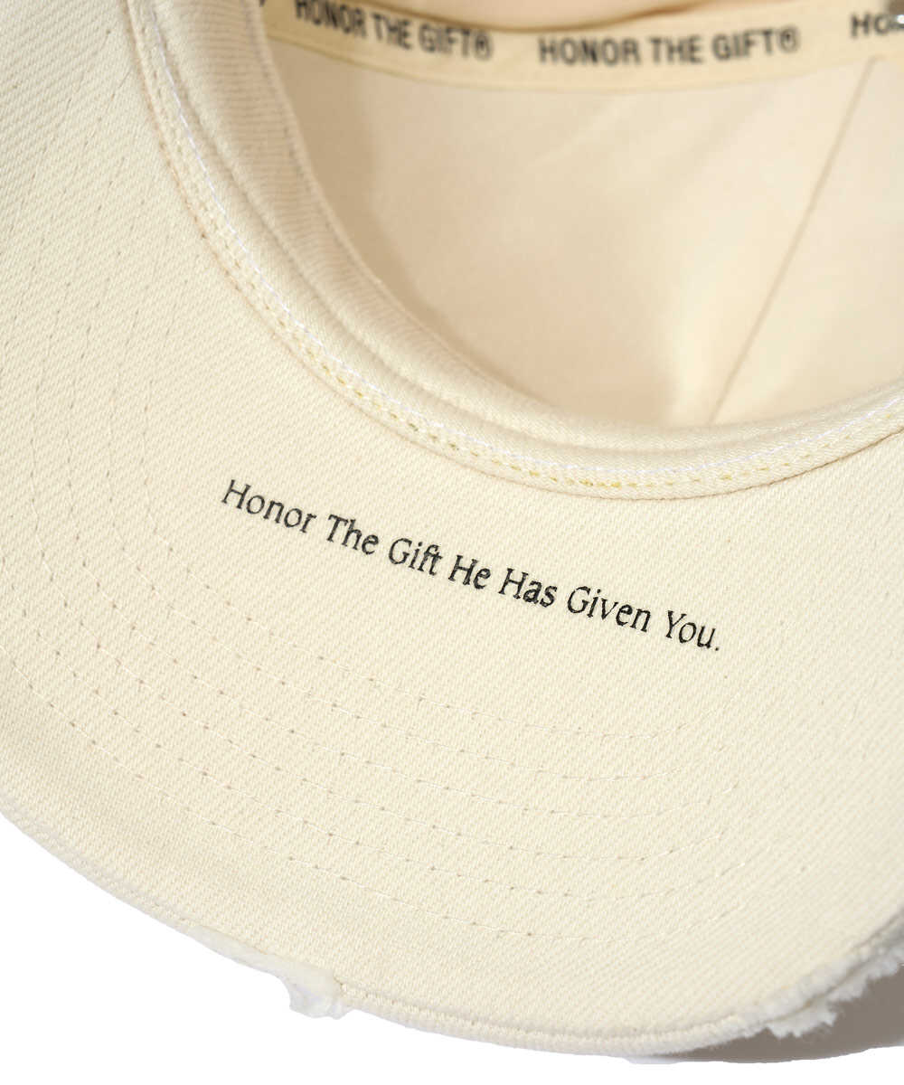 ロゴプリント キャップ