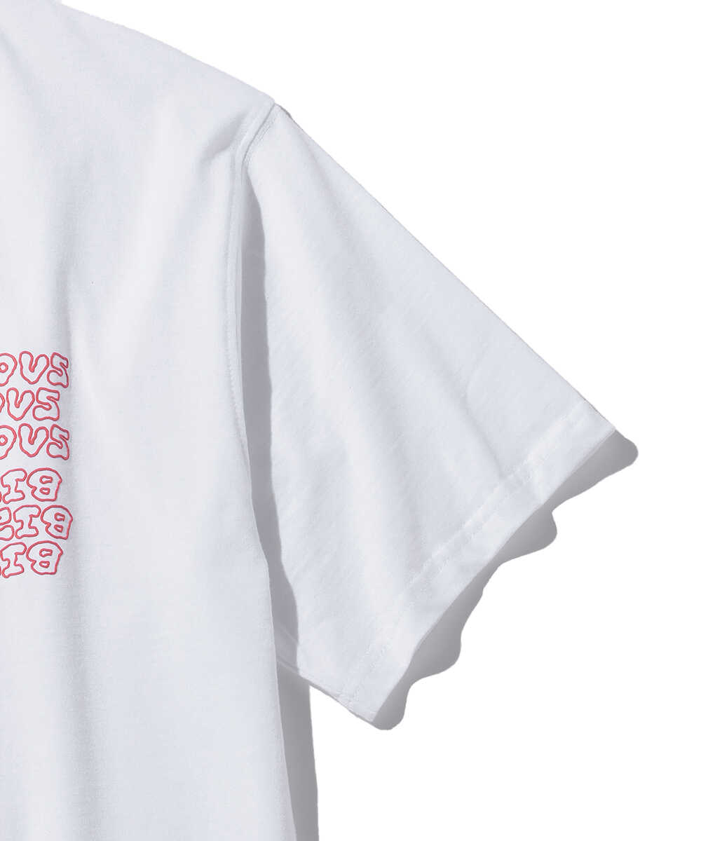 バックロゴプリントTシャツ