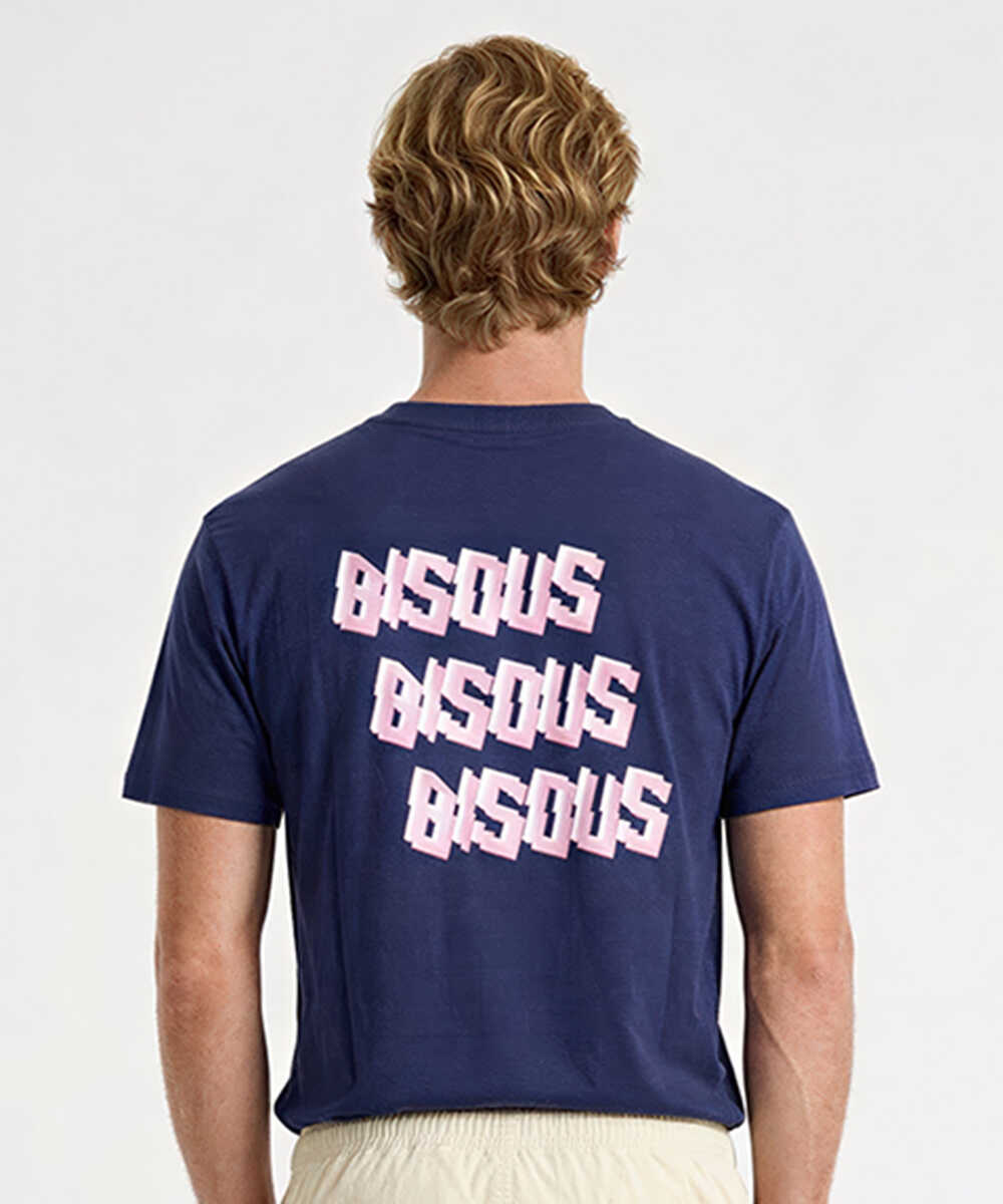 バックロゴプリントTシャツ