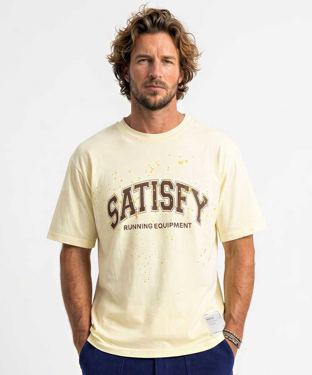ロゴプリントTシャツ