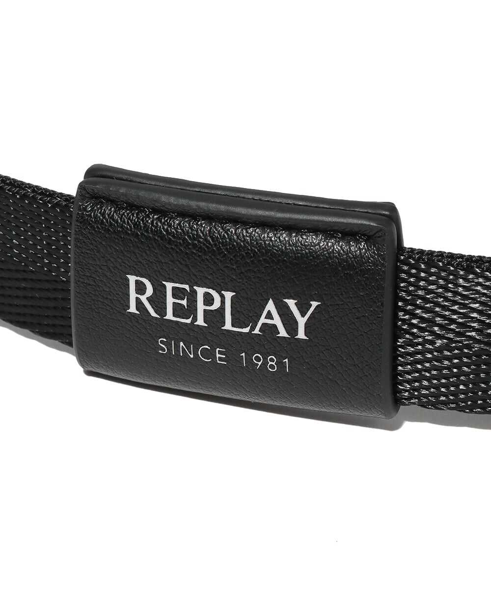 シンセティック ジップスクエアーサコッシュ