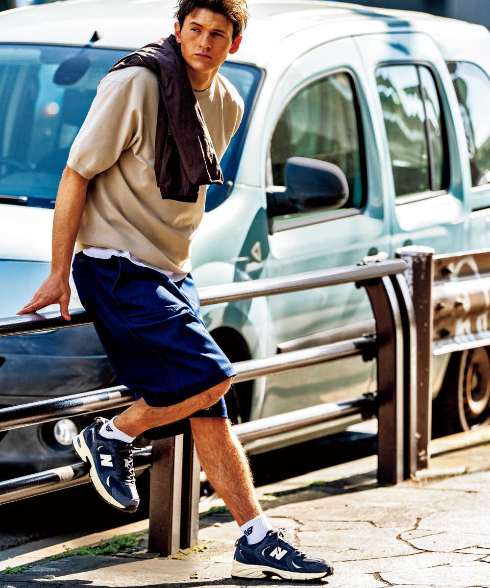 『Safari』別注"530"スニーカー