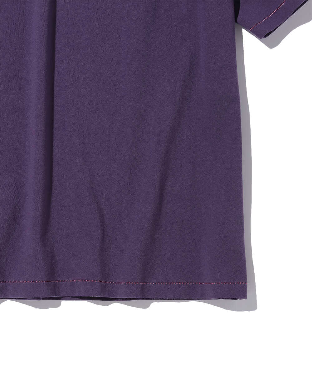 ロゴプリントTシャツ