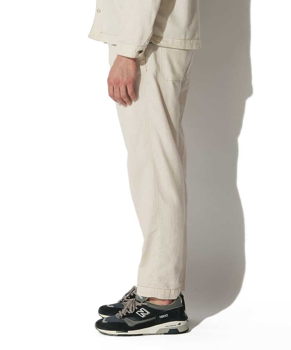 テイパード フィットパンツ