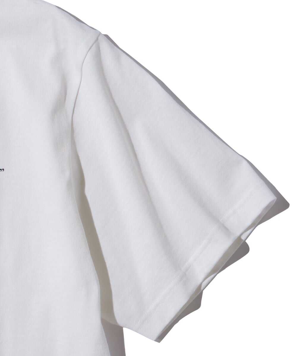 バンダナ柄ロゴ バックプリントTシャツ