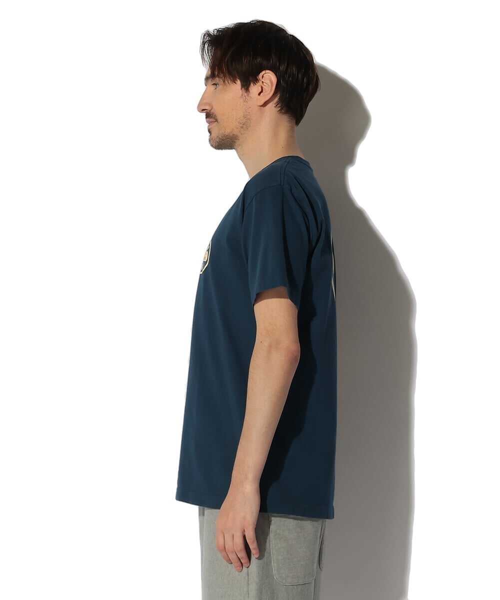バッジロゴ バックプリント コットンTシャツ