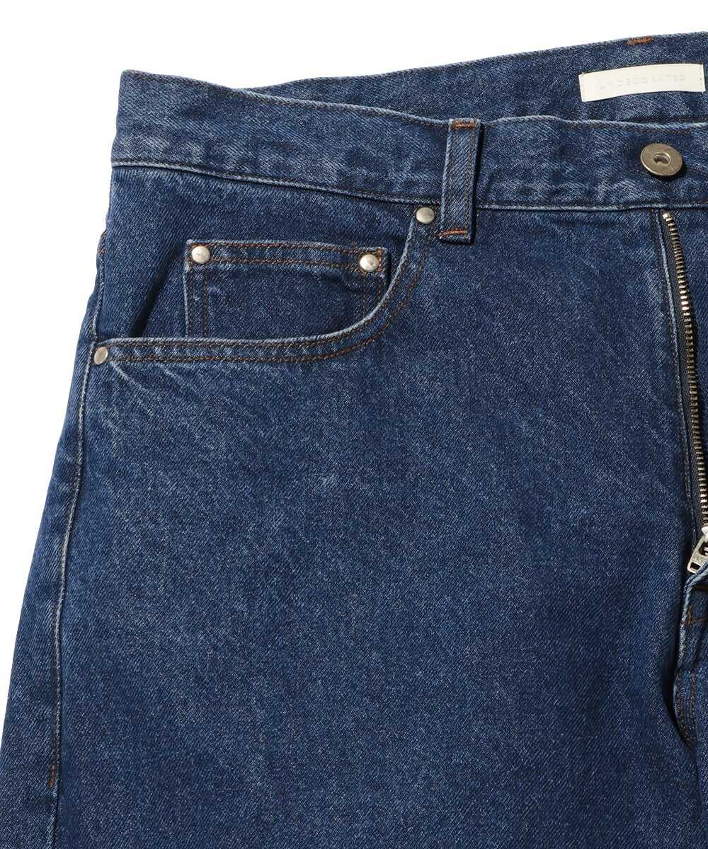 裾レザーパッチ 5ポケット ストレートデニムパンツ