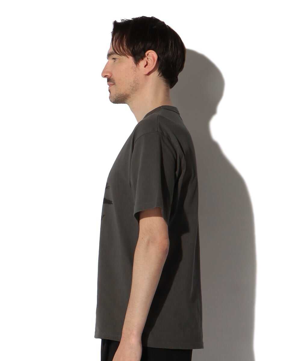  フロッキー加工 ホースグラフィックプリントTシャツ