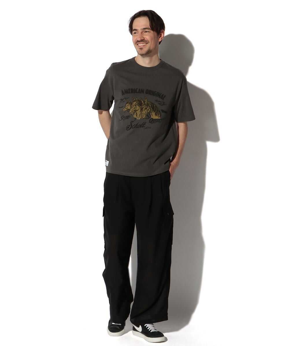  フロッキー加工 ホースグラフィックプリントTシャツ