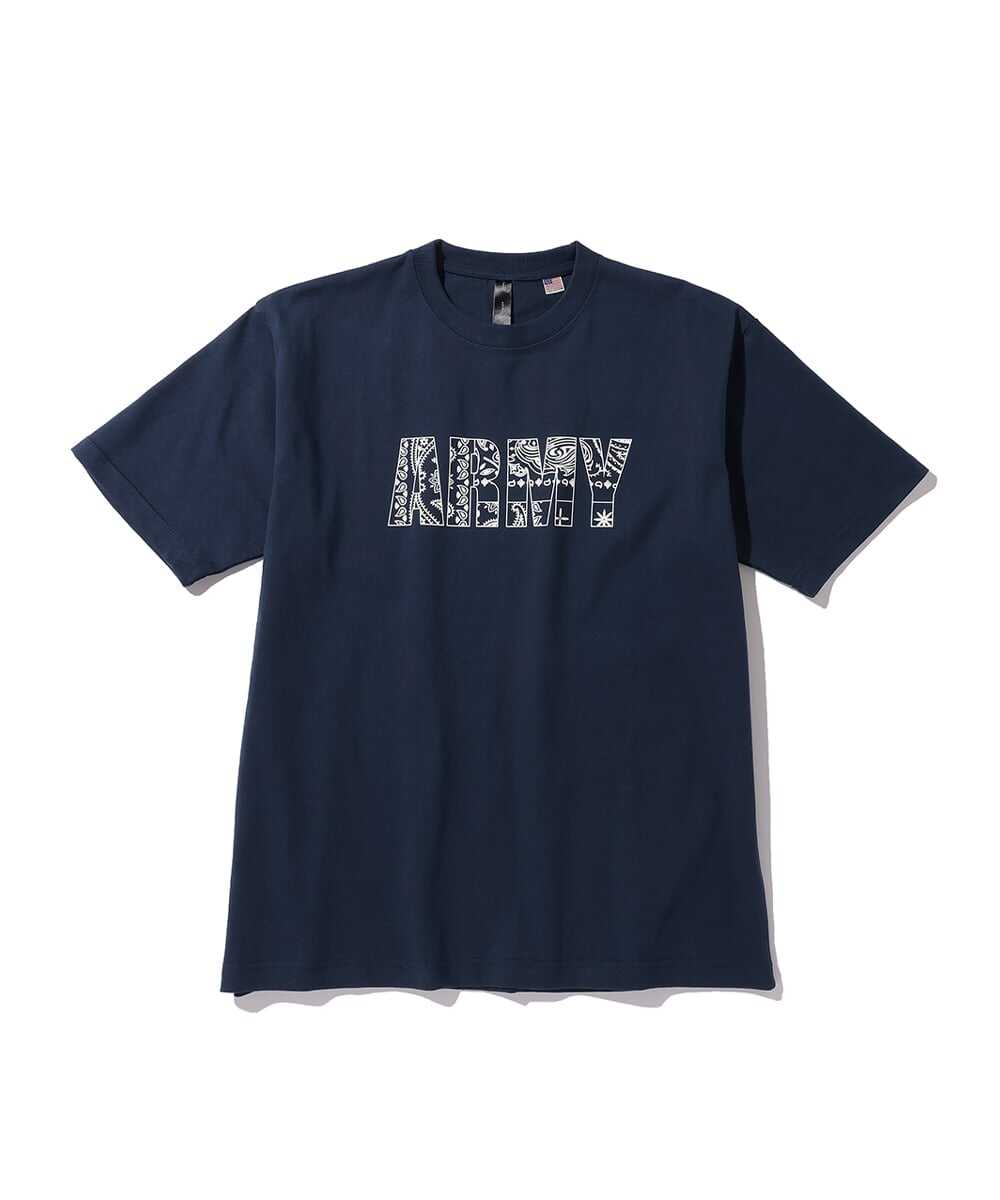 バンダナ柄グラフィックTシャツ