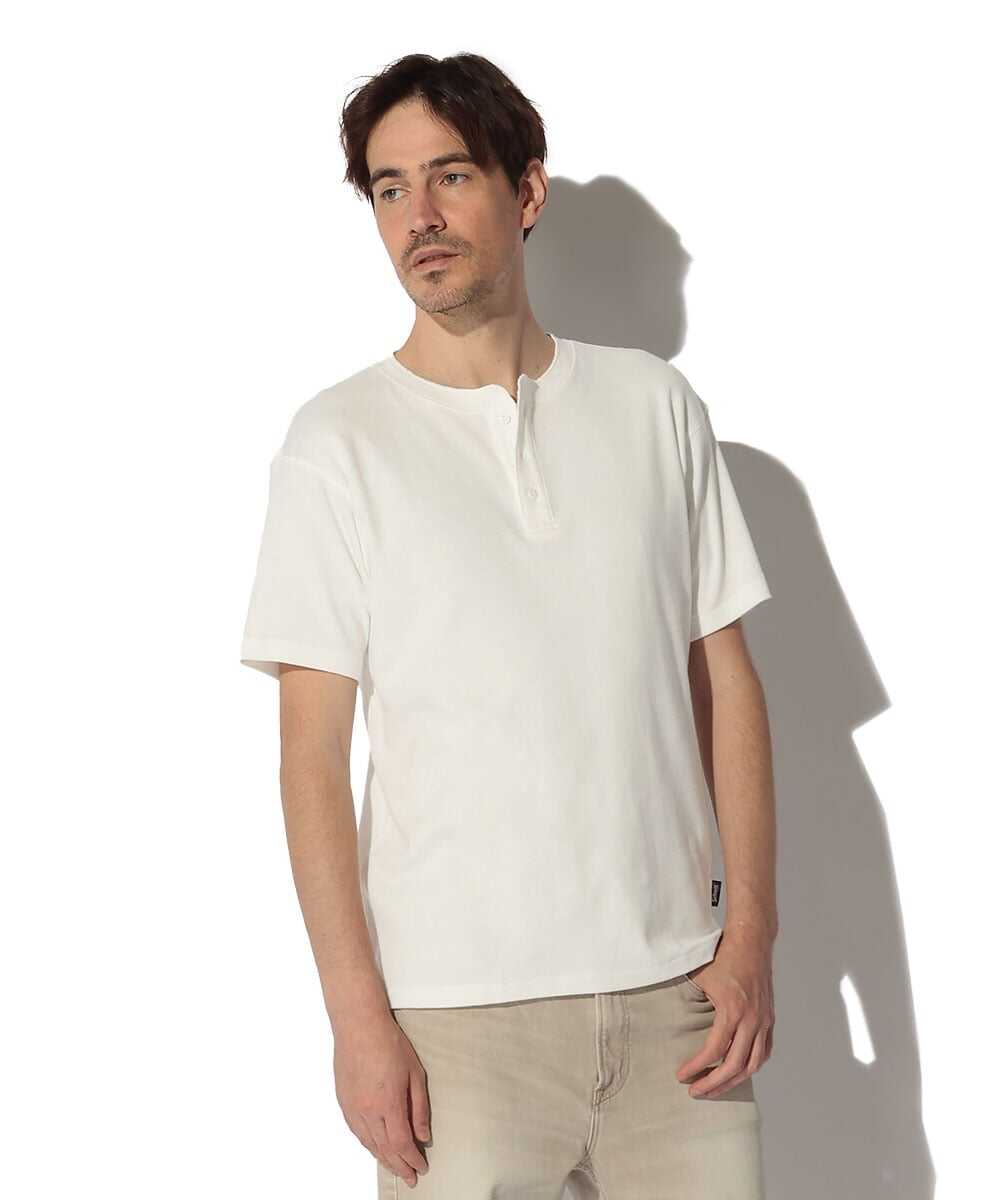 2パックヘンリーTシャツ
