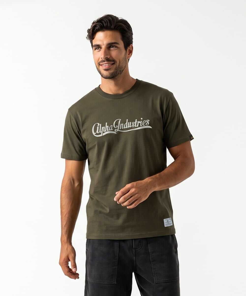 スクリプトロゴ プリントTシャツ