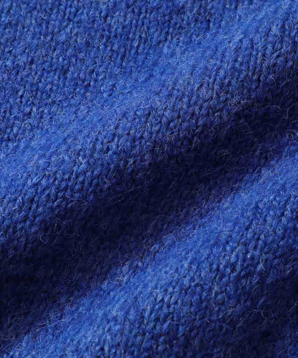 限定 刺繍ロゴニット