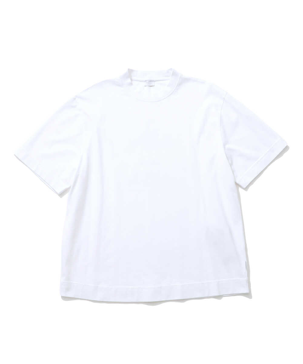 バックプリントTシャツ
