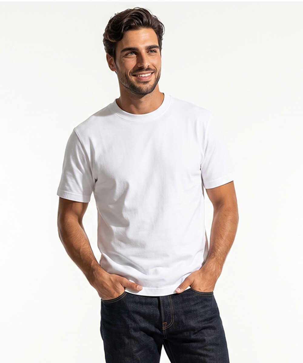 バックプリントTシャツ