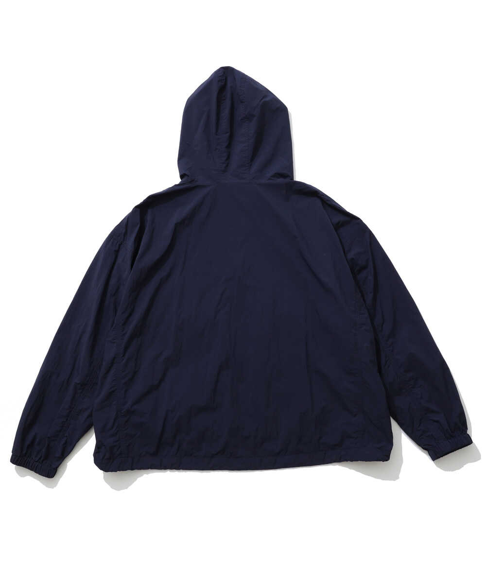 日本限定 ACTナチュラルダイ ナイロンパーカ
