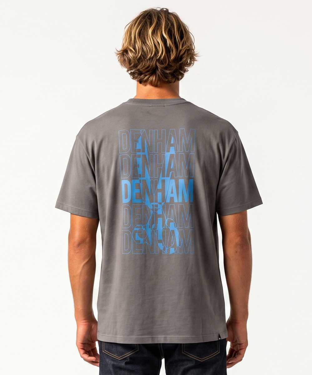 タイポグラフィ バックプリントTシャツ