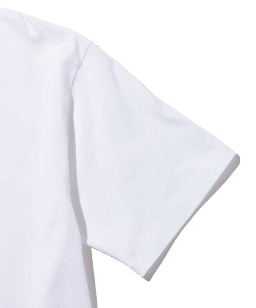 タイポグラフィ バックプリントTシャツ