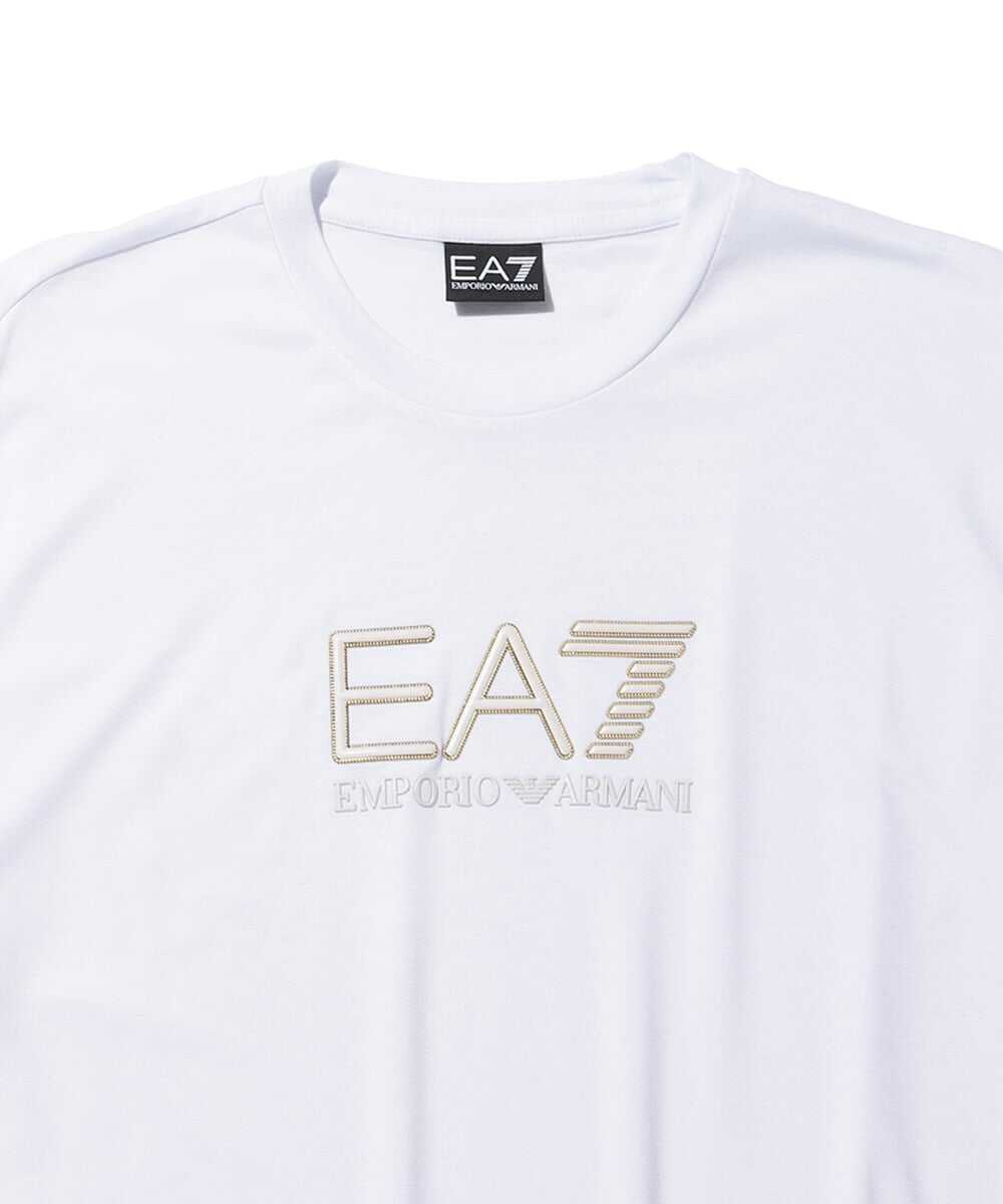 立体ロゴTシャツ