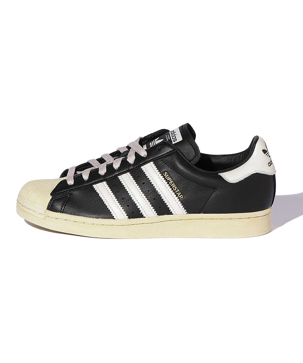 https://safarilounge.jp/product/adidasoriginals/38191/