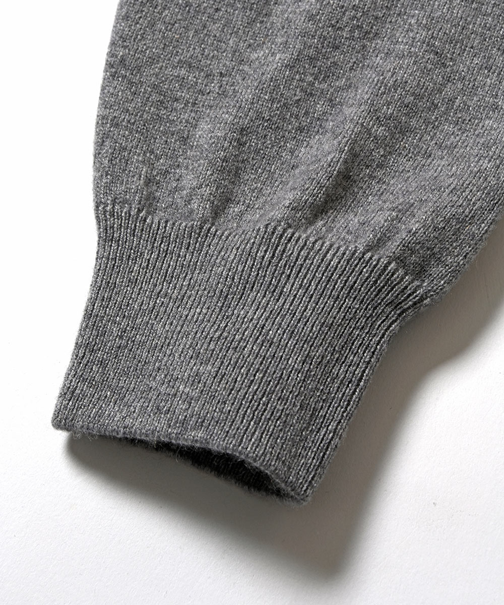 Falconeri 100%ウルトラソフトカシミヤ クルーネック セーター Falconeri 100%ウルトラソフトカシミヤ クルーネック セーター